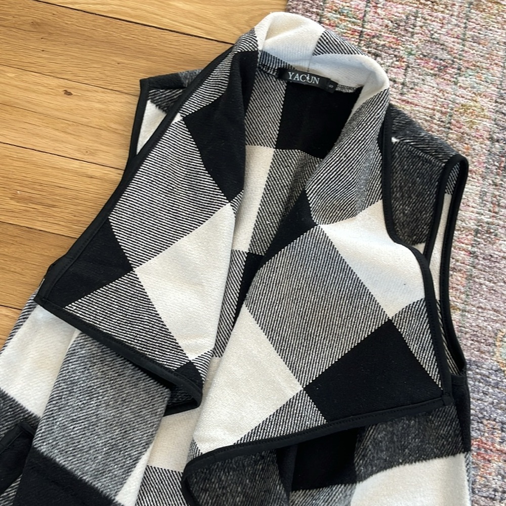 Oversized checkered vest - Picture 2 of 4